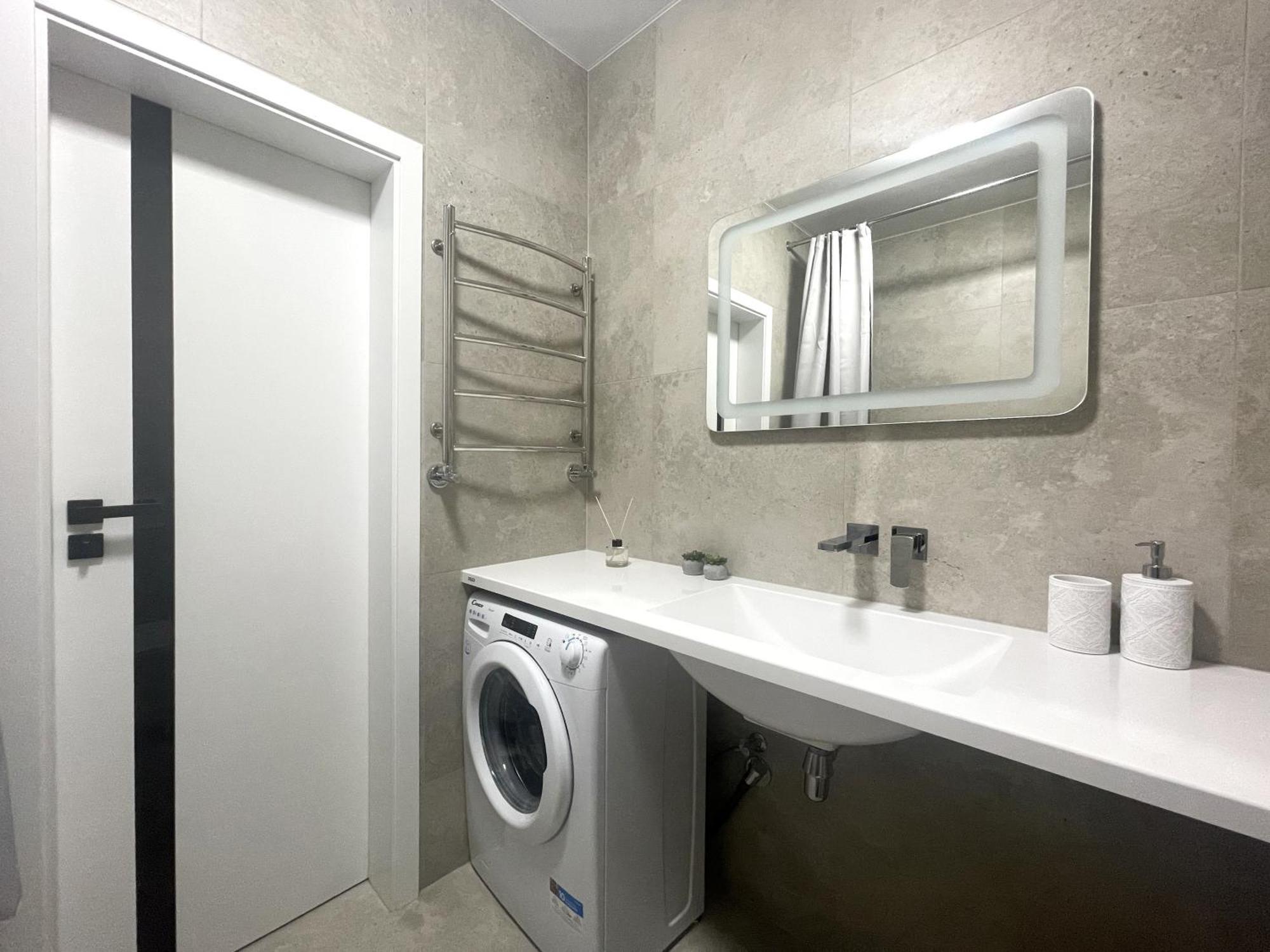 еліт, центр, жк яровиця, паркомісце Apartment Lutsk
