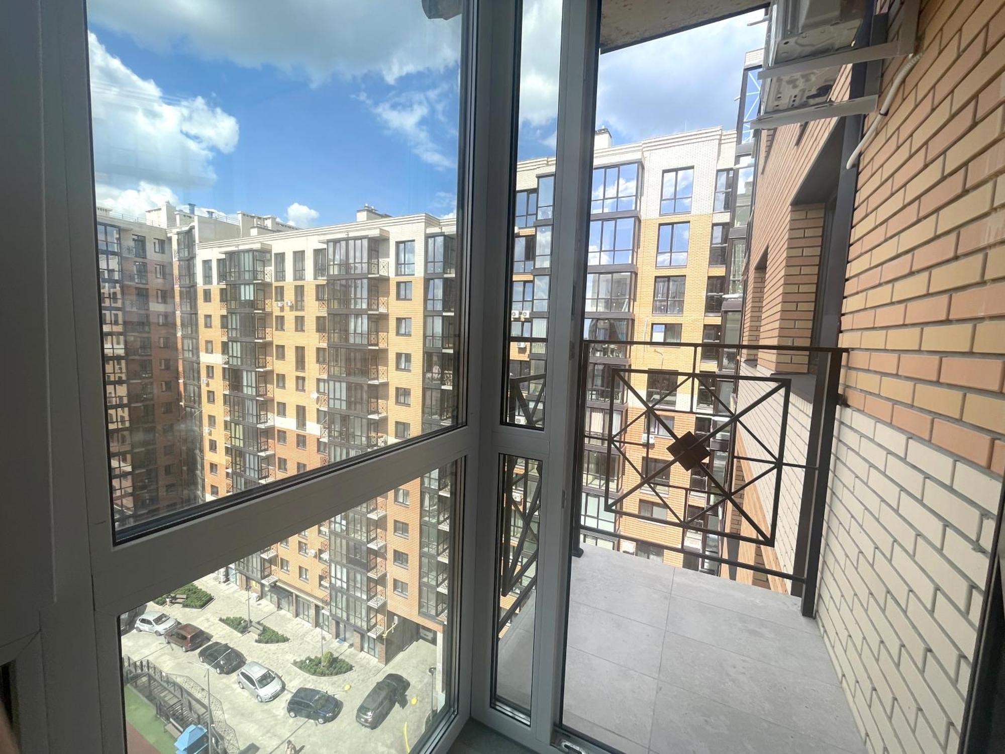 еліт, центр, жк яровиця, паркомісце Apartment