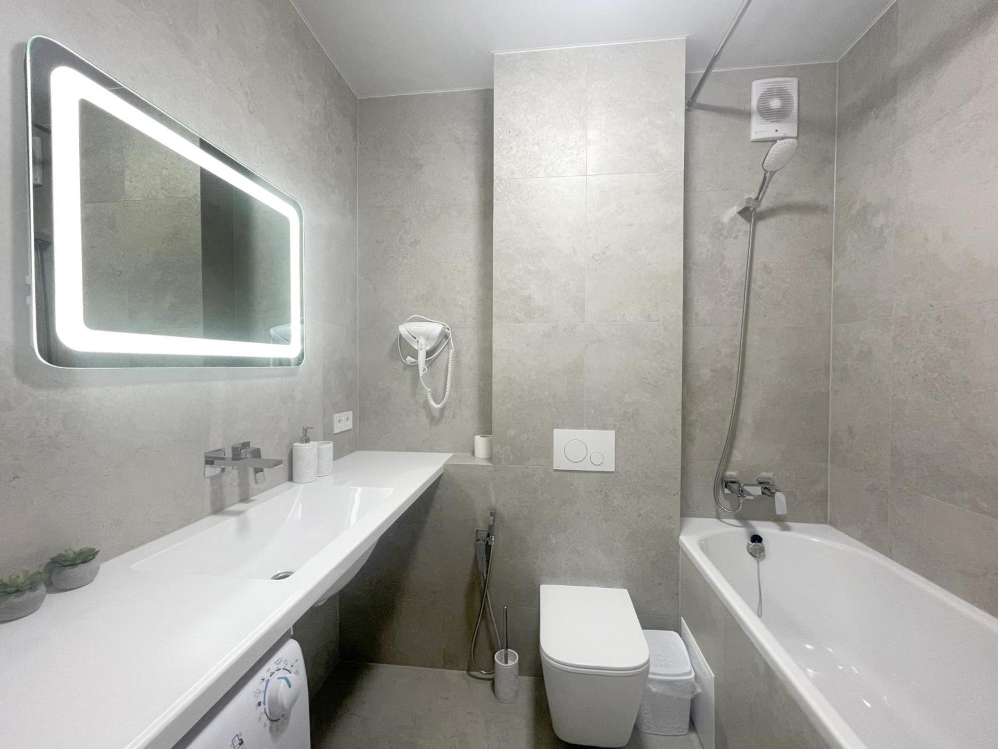 Apartment еліт, центр, жк яровиця, паркомісце *